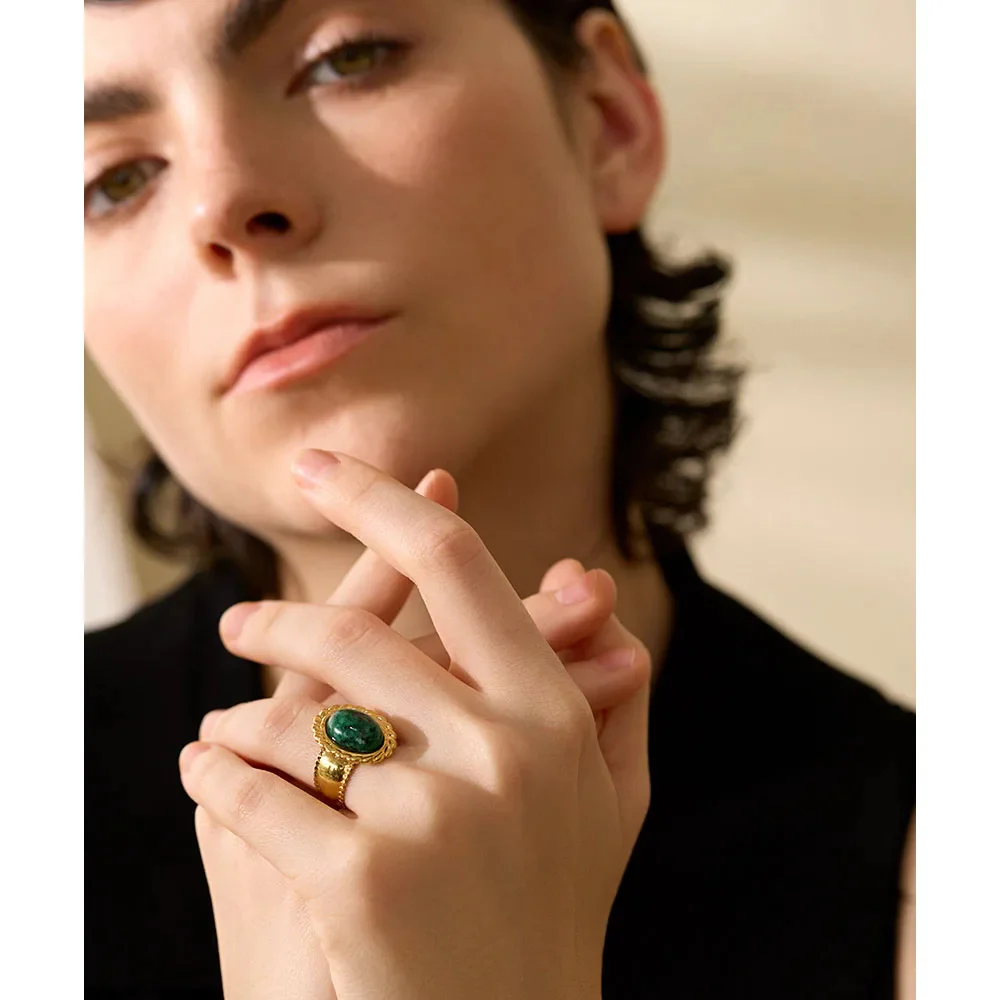 Discipline and Willpower - 18k Open Ring Tiger's eye Green Jasper - Image 2