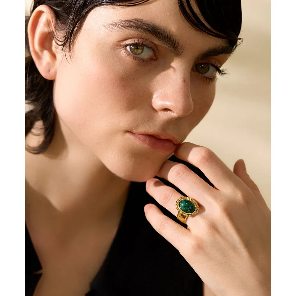 Discipline and Willpower - 18k Open Ring Tiger's eye Green Jasper - Image 6