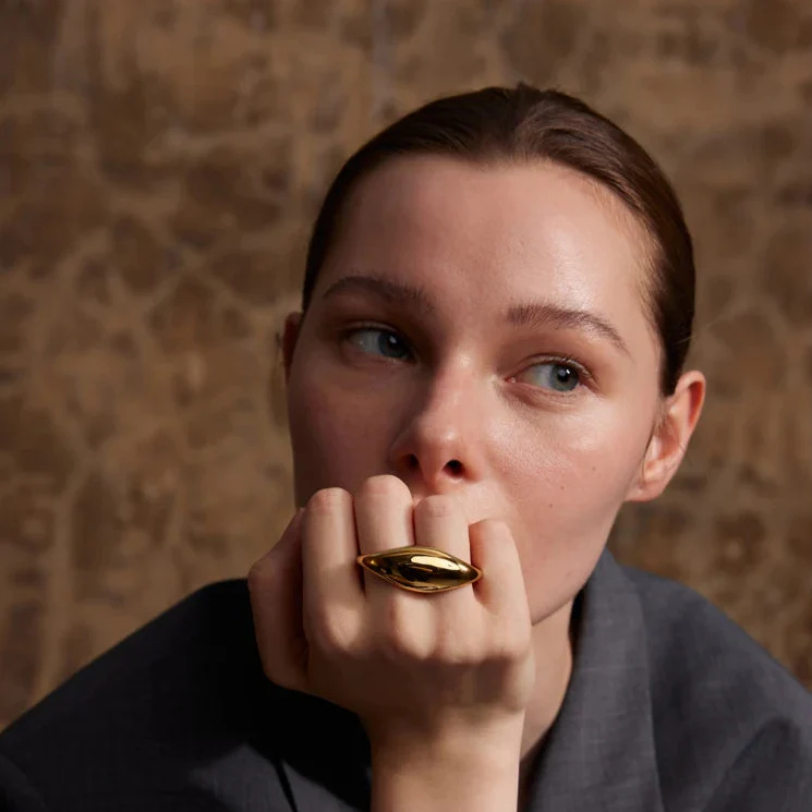 Duality – Double Band Statement Ring in Gold & Silver - Image 5