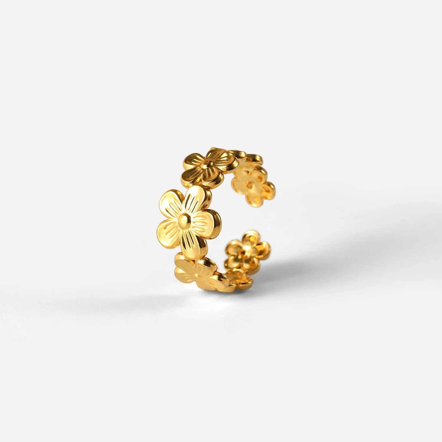 Eternal Bloom: Gold Adjustable Flower Ring - Image 3
