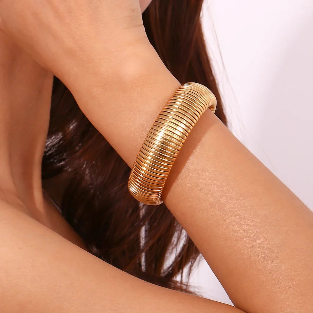 Fusion Bands - 20mm Wide Gold / Silver Bracelet - Image 4