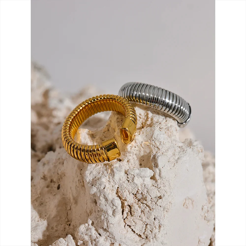 Fusion Bands - Gold Open Ring - Image 3