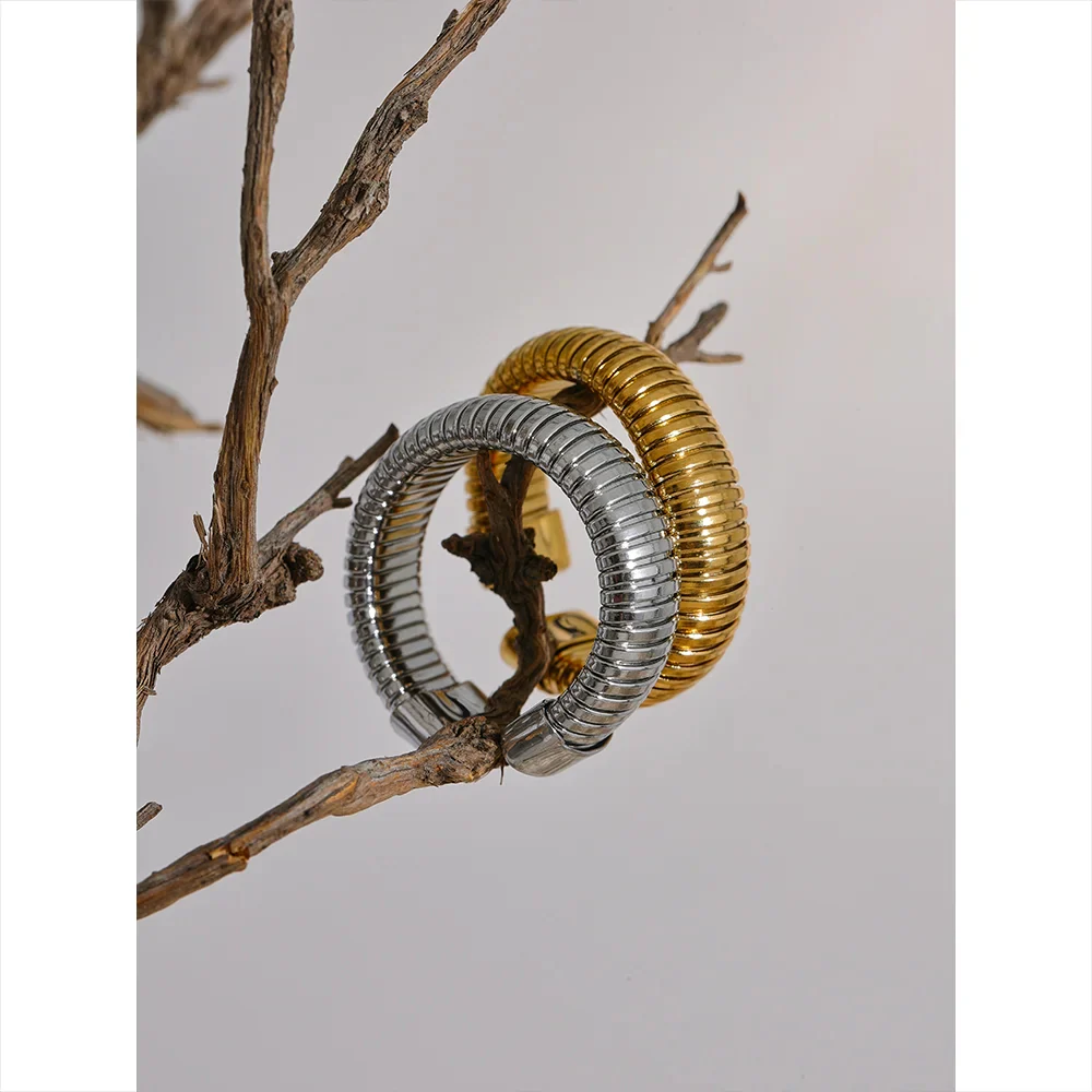 Fusion Bands - Gold Open Ring - Image 6