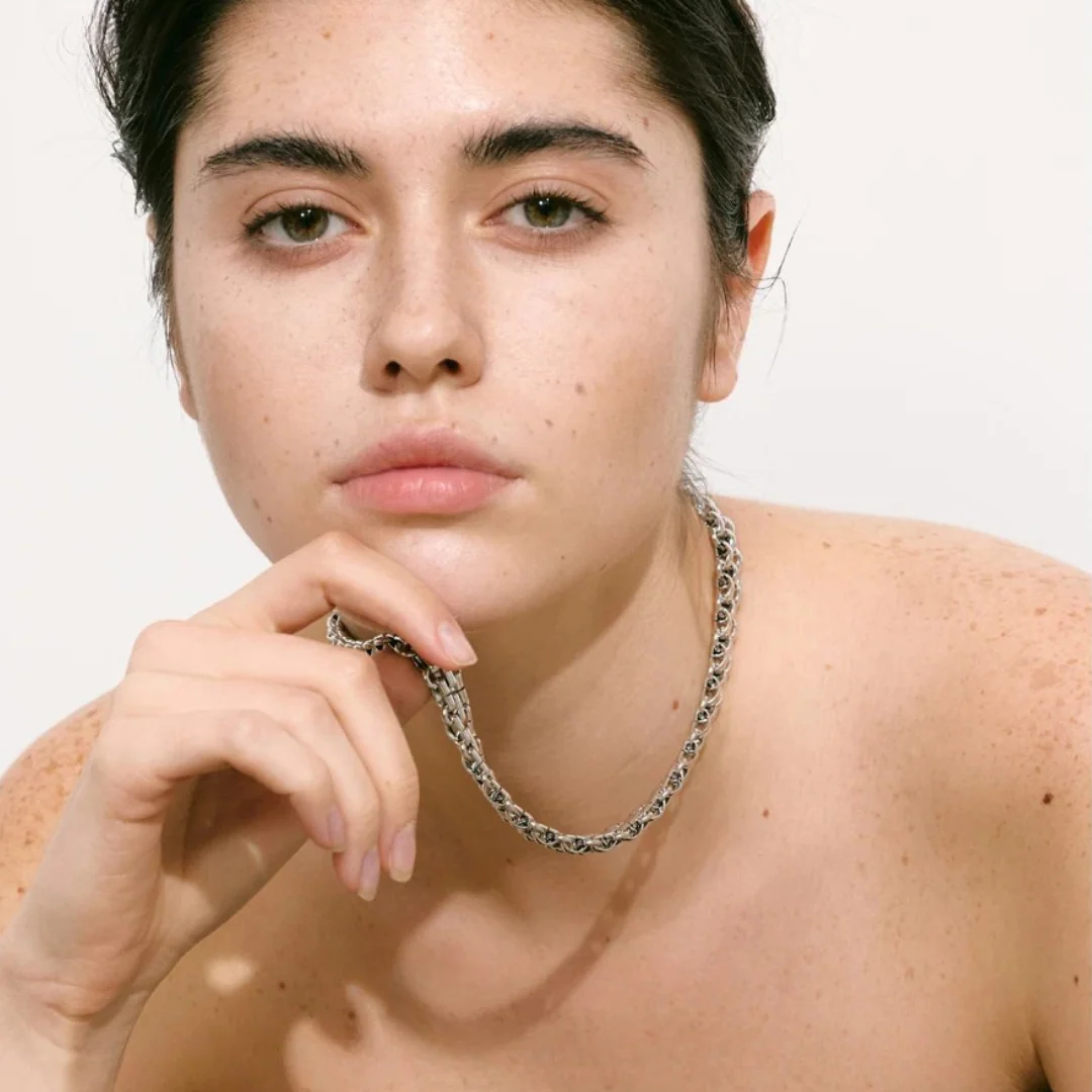 Luminous Link -18k / Silver Chain Statement Necklace - Image 5