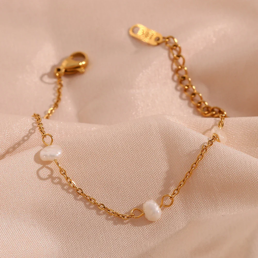 Ocean Treasures  - Gold Pearl Necklace and Bracelet - Image 3