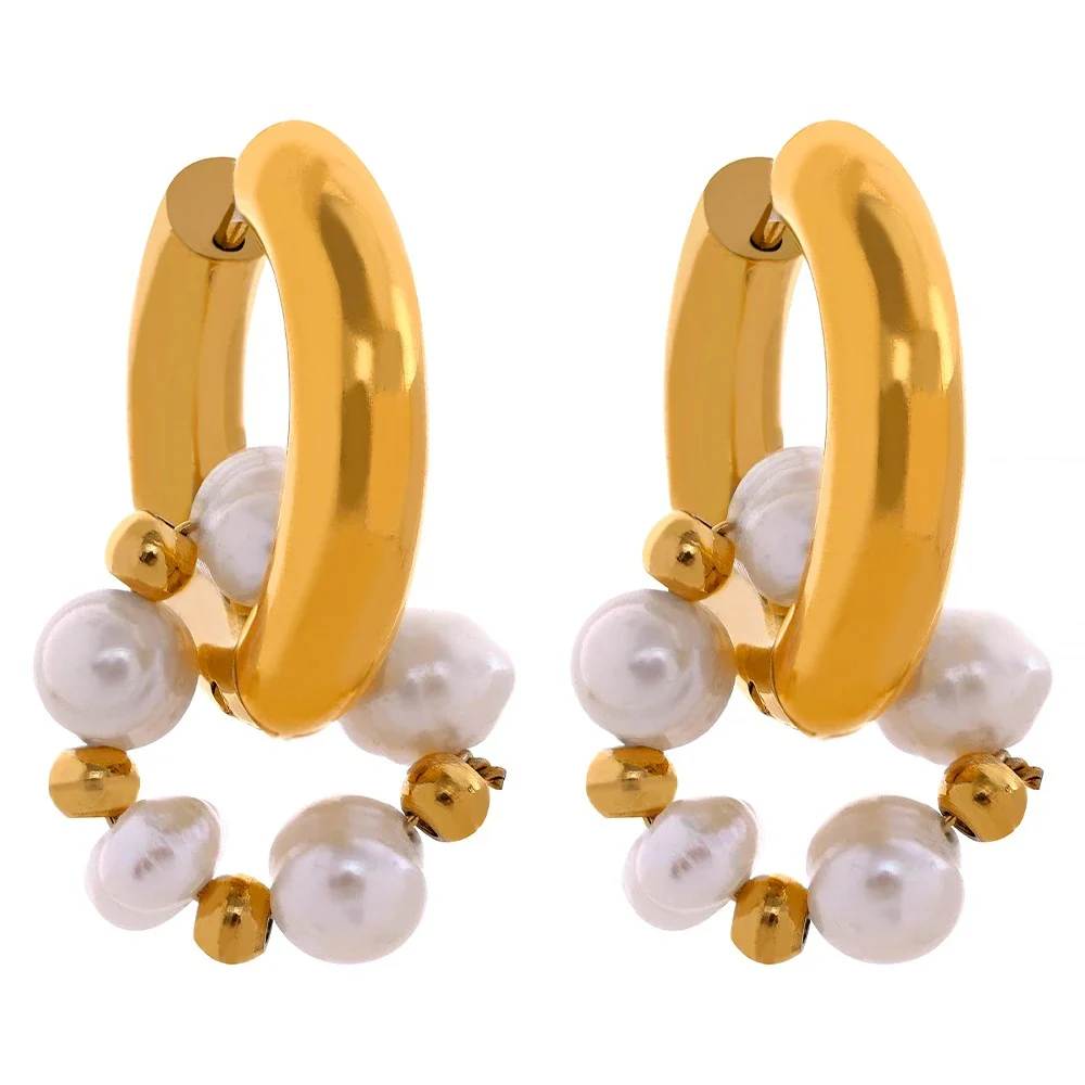 Pearl Crescents - 18k Hoop Earrings with Pearls - Image 4