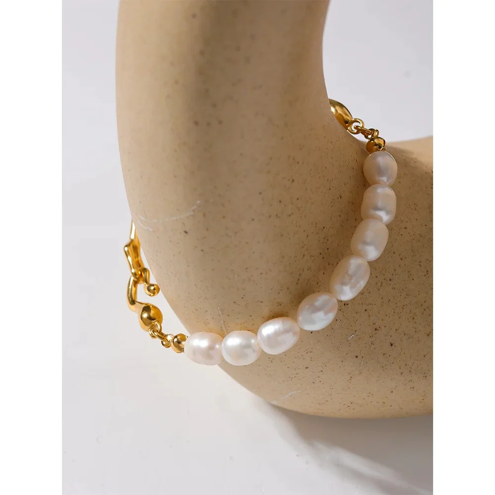 Radiant Eternity - 18k Bracelet with Pearls - Image 5