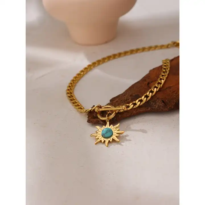 Serene Courage - 18k Sun Necklace with Turquoise - Image 6