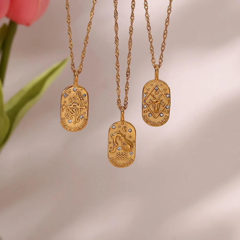 The Half Moon Zodiac Gold Necklace - Image 4