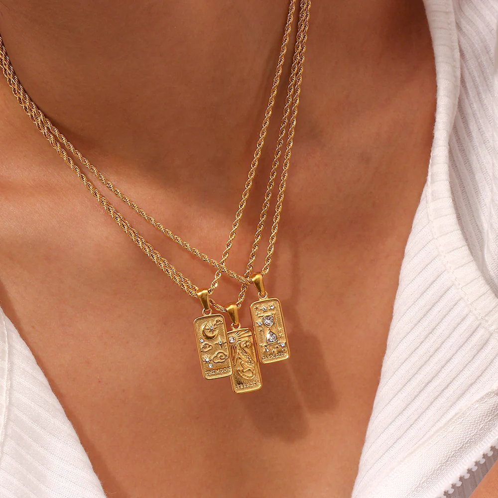 The Moon - Tarot card  18k Necklace - Image 3