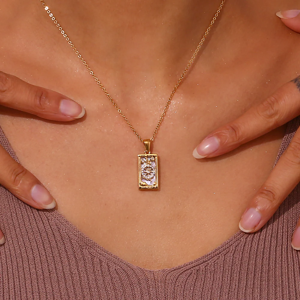 The Wheel - Tarot card Dainty 18k | Silver Necklace with Mother of Pearl - Image 3